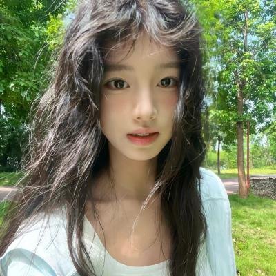 穿越橄榄树林